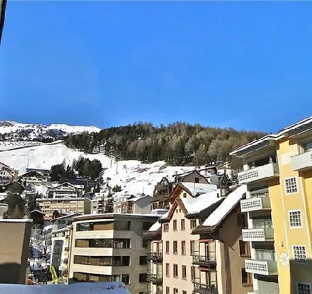 Paravicini Apartment *